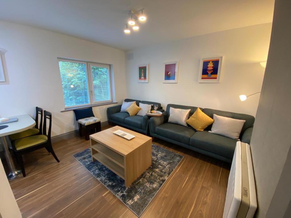 Location Location - Gorgeous 3 Bed Apartment In Killarney Extérieur photo